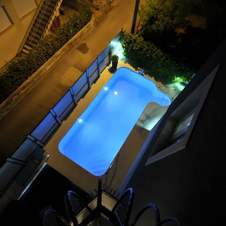 & Maslina בית הארחה טרוגיר