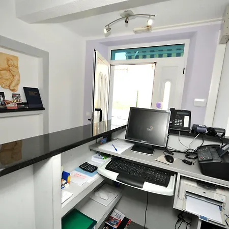 & Maslina Gostinjska kuća