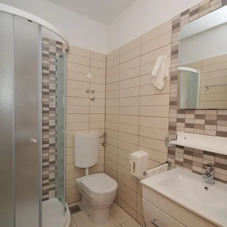 Gostinjska kuća & Maslina Trogir