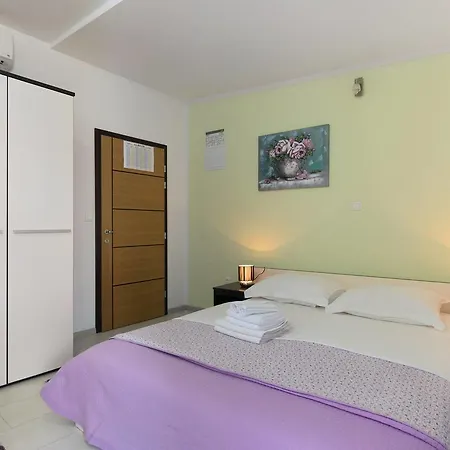 Gostinjska kuća & Maslina 4*