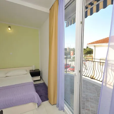 Pensjonat & Maslina Trogir