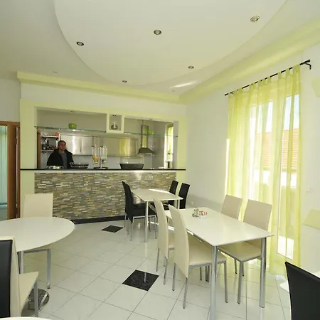 & Maslina Gostinjska kuća