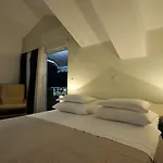& Maslina 招待所 4*
