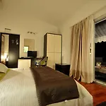 & Maslina 招待所 4*