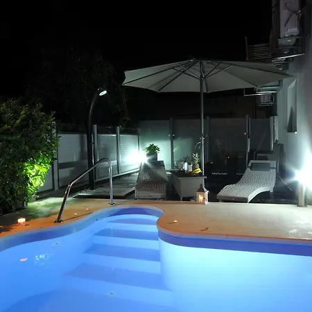 & Maslina Trogir
